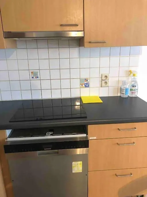 Appartement 90M2 Op 70M Van Het Strand. Ostende 0*,  Belgie